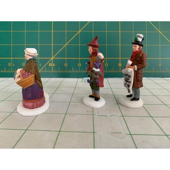 Heritage Village Collection "Portobello Road Peddlers" Set of 3 Department 56 - Picture 4 of 11